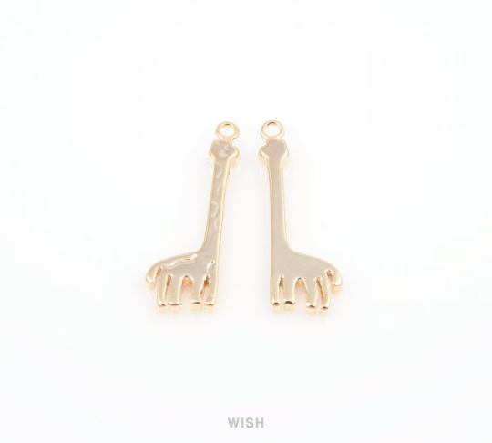 Giraffe Pendants in Gold, Giraffe Charms / MG-065-P