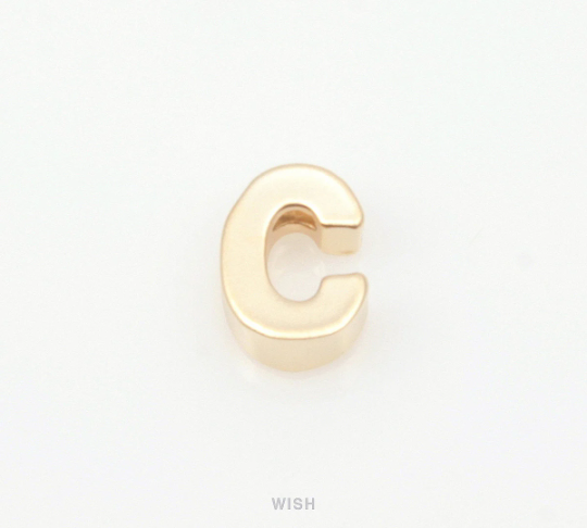 Upper Case Letter "C" in Matte Gold, Capital Letter "C" / MMG-001-B (C)