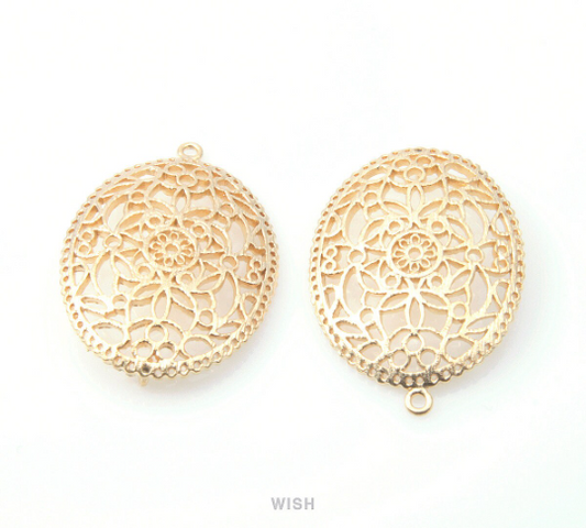 Oriental Floral Oval Pendant in Matte Gold, Oriental Floral Charm / MMG-201-P