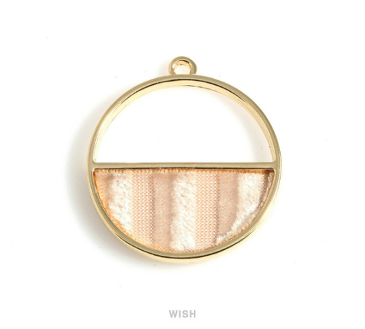 Peach Velvet Circle Pendant in Gold Frame, Peach Velvet Round Charm / MG-PC-517-P