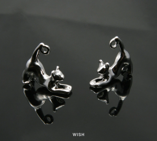 Stretching Cat Pendant in Matte Rhodium, Cat Stretch Charm / MMRH-310-P (4pcs)