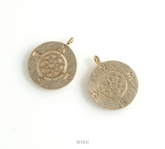 Compass Disc Pendants in Matte Gold, Compass Coin Charm / MMG-482-P