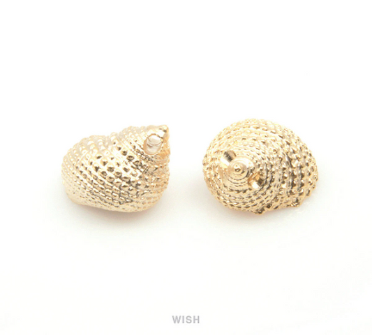 Seashell Pendant in Matte Gold, Seashell Necklace Charm / MMG-215-P
