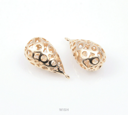 Circles in Teardrop Pendants in Matte Gold, Teardrop Charm / MMG-154-P