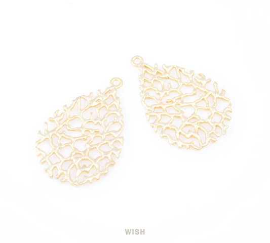Branch Teardrop Pendants in Matte Gold, Teardrop Charms / MMG-046-P