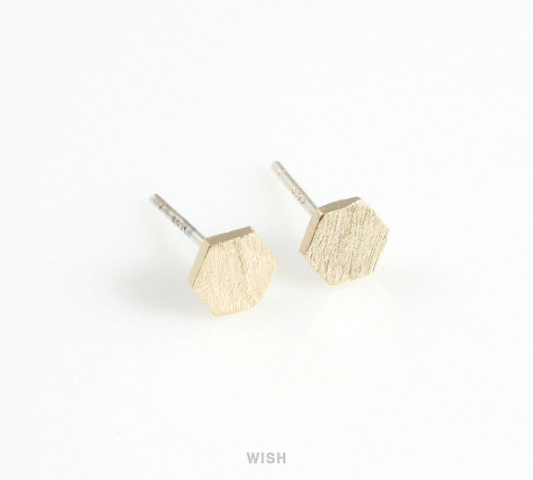 Hexagon Stud Earrings in Matte Gold, Hexagon Ear Studs / MMG-415-E