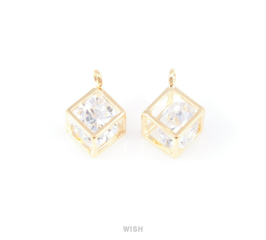 2 pcs Round Cubic Zirconia in Gold Square Cage, Round Shape Cubic Zirconia / CG-011-P (Medum)