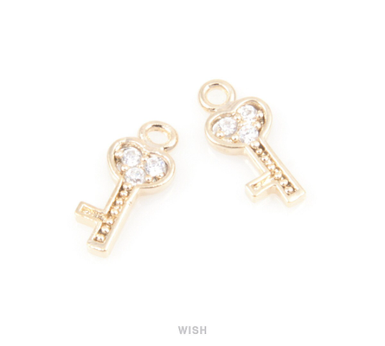 Three Round Cubic Zirconia in Gold Key, Round Shape Cubic Zirconia / CG-015-P