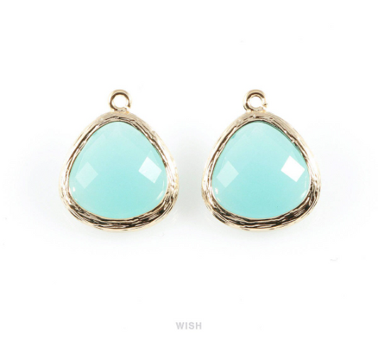Ocean Blue Faceted Glass Charm in Gold, Framed Pendant / GOBG-036-P