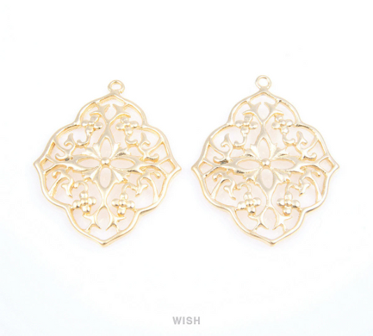 Floral Shield Pendants in Matte Gold, Oriental Floral Charm / MMG-057-P