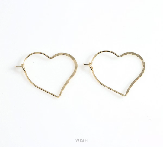 Open Hammered Heart Ear Hoop in Gold, Open Hammered Heart Earrings / MG-512-E