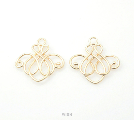 Chandelier Theme Pendants in Matte Gold, Chandelier Charms /MMG-176-P