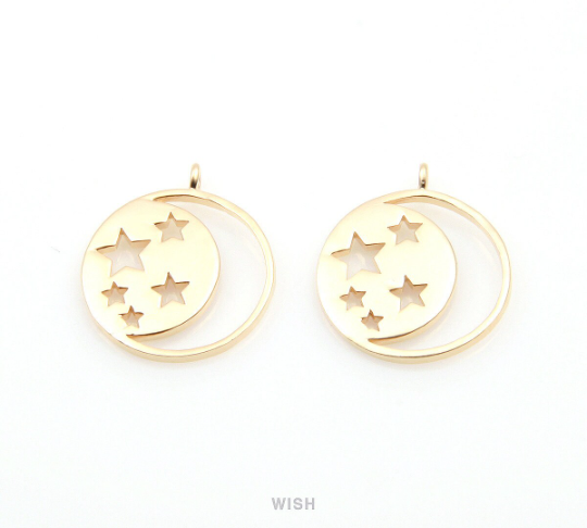 Crescent and Star in Round Pendant in Matte Gold, Crescent and Star Charm / MMG-282-P