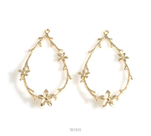 Flower Branch Teardrop Pendant in Matte Gold, Flower on Drop Twig Charm / MMG-641-P