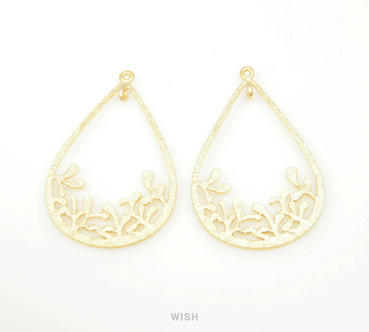 Buds in Teardrop Pendants in Matte Gold, Teardrop Charms /MMG-088-P