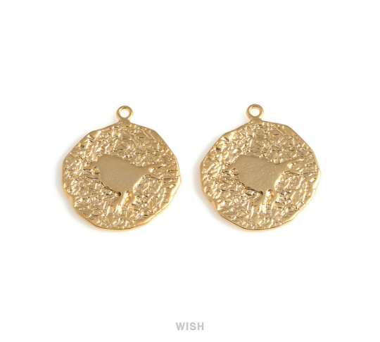 Bird on Rough Coin Pendants in Matte Gold, Bird on Rough Coin Charms / MMG-710-P