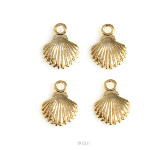 Dainty Shell Charms in Gold, Shell Pendants / MG-653-P