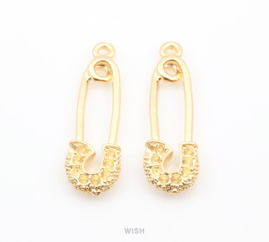 Safety Pin Pendants in Matte Gold, Safety Pin Charms / MMG-068-P