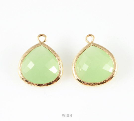 Light Mint Faceted Glass Charm in Gold, Framed Drop Glass Bead / GLMG-001-P (Large)