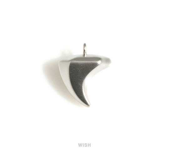 Tooth Shape Pendants in Matte Rhodium, Tooth Shape Charms / MMRH-693-P