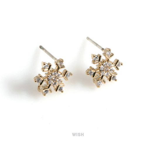 Snowflake Stud Earrings with CZ in Gold, CZ Snow Crystal Stud Earrings / CG-073-E