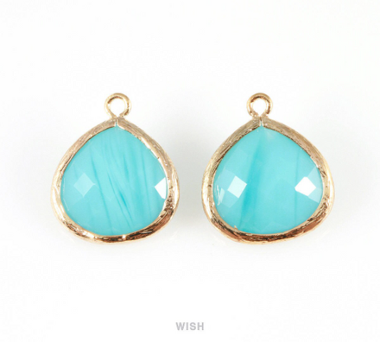 Sky Blue Faceted Glass Charm in Gold, Framed Drop Glass Bead / GSBG-001-P