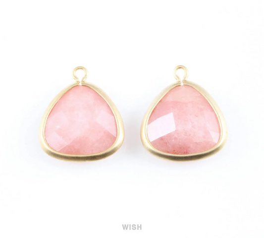 Amber Faceted Stone Charms in Matte Gold, Framed Triangle Pendant / SAMMG-029-C