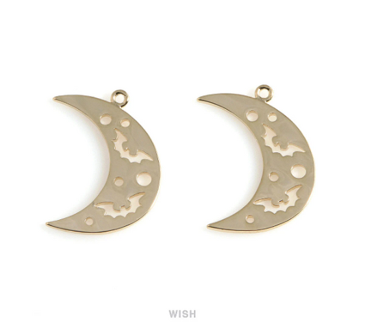 Bats in Crescent Pendant in Gold, Bats and Crescent Charm / MG-484-P