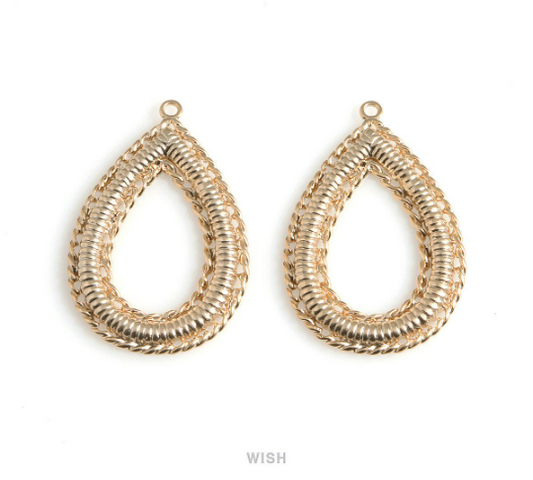 Elegant Open Teardrop Pendants in Matte Gold, Teardrop Charms / MMG-609-P
