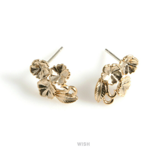 Triple Flower Stud Earrings in Matte Gold, Triple Flower Studs/ MMG-570-E