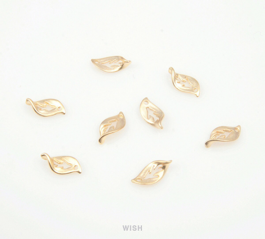 Fallen Leaves Pendants in Matte Gold, Small Leaves Charms / MMG-152-P