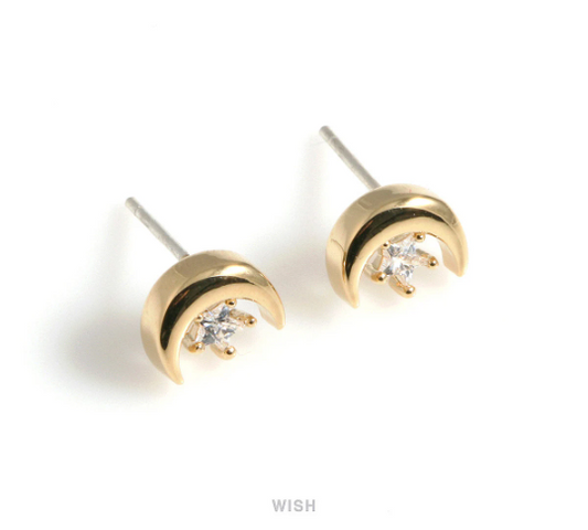 Crescent and CZ Star Stud Earrings in Gold, Celestial Stud Earrings / CG-081-E