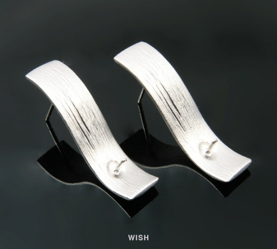 Wave Bar Stud Earrings in Matte Rhodium, Curvy Bar Earposts / MMRH-131-E