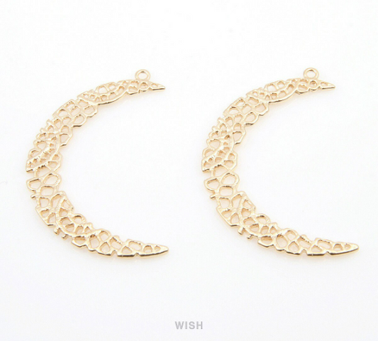 Mesh Crescent Pendant in Matte Gold, Crescent Charm / MMG-334-P