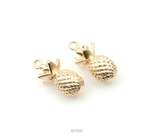 Pineapple Pendants in Matte Gold, Solid Pineapple Charms / MMG-183-P