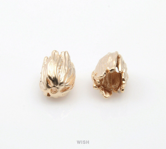 Tulip Pendants in Matte Gold, Solid Tulip Charms / MMG-324-P