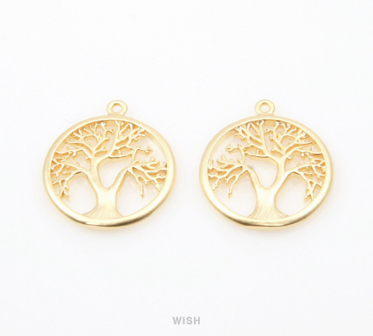 Family Tree in Circle Pendants in Matte Gold, Winter Tree Charm / MMG-076-P
