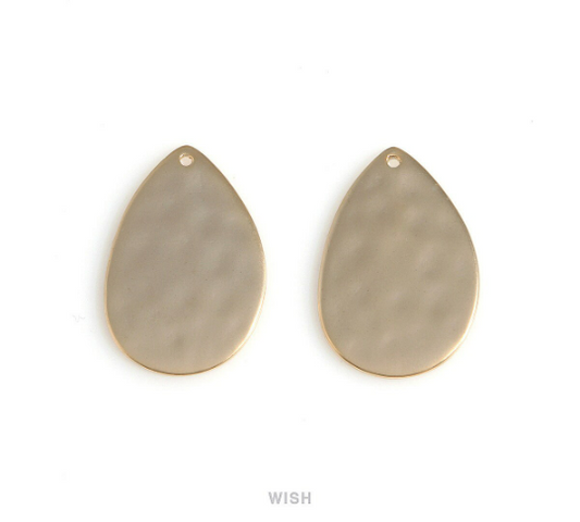Large Hammered Drop Charm in Matte Gold, Hammered Teardrop Pendants / MMG-630-P