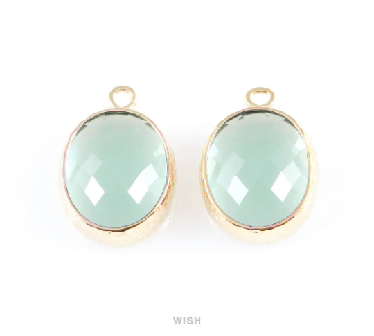 Erinite Faceted Glass Charms in Gold, Framed Oval Pendant / GERG-009-P