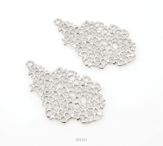 Autumn Leaf Pendant in Matte Rhodium, Autumn Leaf Charm / MMRH-294-P