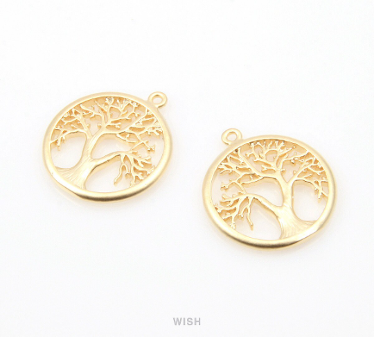 Family Tree in Circle Pendants in Matte Gold, Winter Tree Charm / MMG-076-P