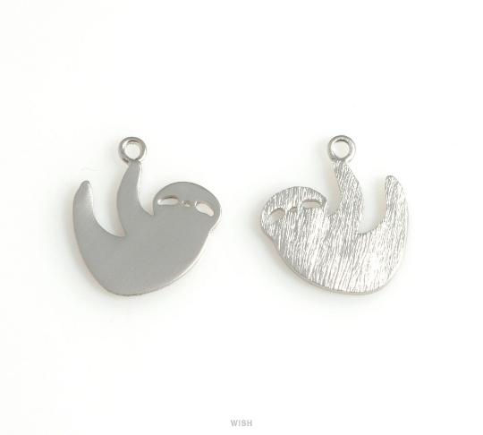 Sloth Pendant in Matte Rhodium, Sloth Charm / MMRH-616-P