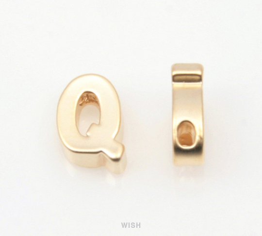 Upper Case Letter "Q" in Matte Gold, Capital Letter "Q" / MMG-001-B (Q)