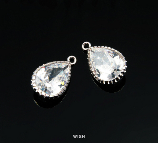 Teardrop Cubic Zirconia Pendants in Rhodium, Cubic Zirconia / CRH-037-P (Medium)