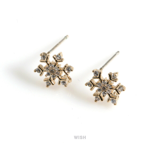 Snowflake Stud Earrings with CZ in Gold, CZ Snow Crystal Stud Earrings / CG-073-E