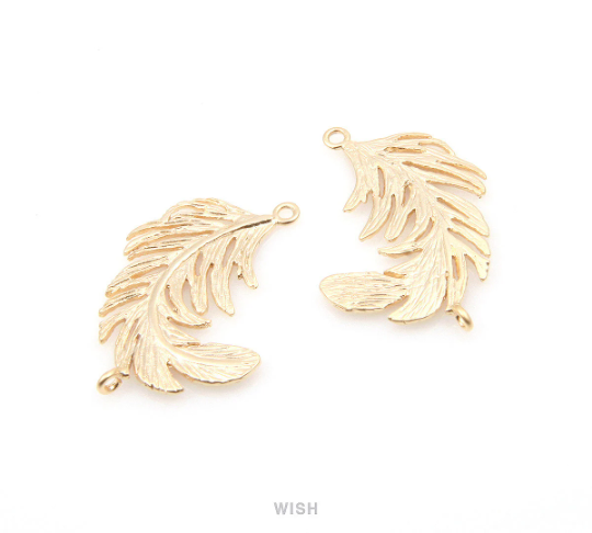 Feather Connector in Matte Gold, Textured Feather Charm / MMG-231-C