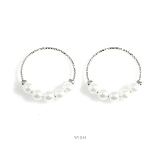 Textured Circle Ring with 5 Pearls in Rhodium, 5 Pearls Textured Circle Charm /  MRH-515-P