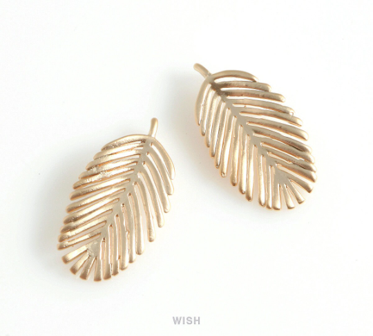 Banana Leaf Pendants in Matte Gold, Banana Leaf Charm / MMG-434-P
