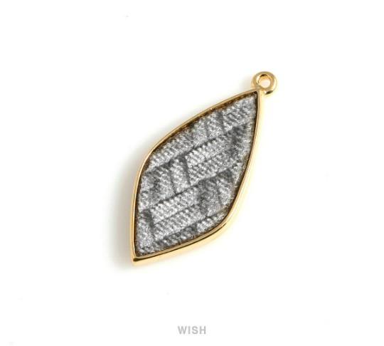 Gray Velvet Pendant in Gold Drop Frame, Gray Velvet Drop Charm /LGYG-487-P