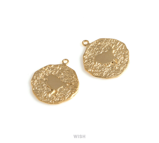 Bird on Rough Coin Pendants in Matte Gold, Bird on Rough Coin Charms / MMG-710-P